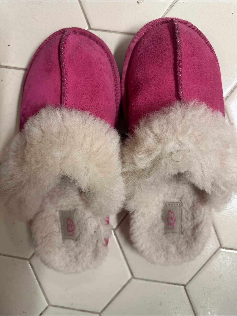 UGG Kids Hot Pink Shearling-Trim Slip-On Slippers